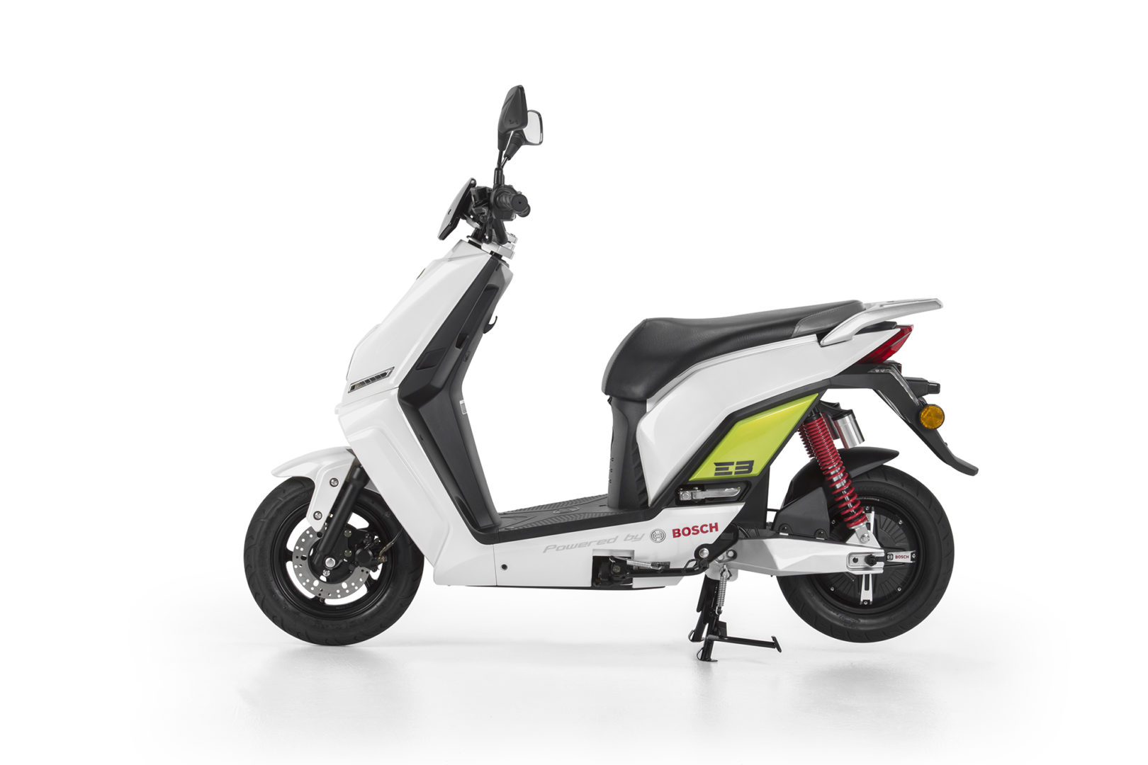 Lifan E3, scooter elettrico cinese a 1.990 euro. 80 km di